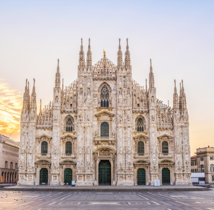 أهم مناطق القريبه من ميلان